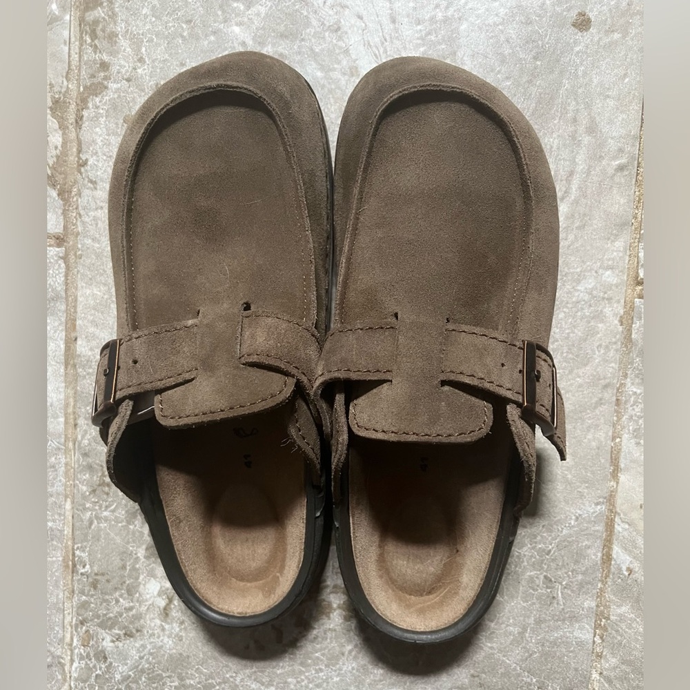 Birkenstock Tatami Khaki Nubuck Mules, Like New Condition, size 41